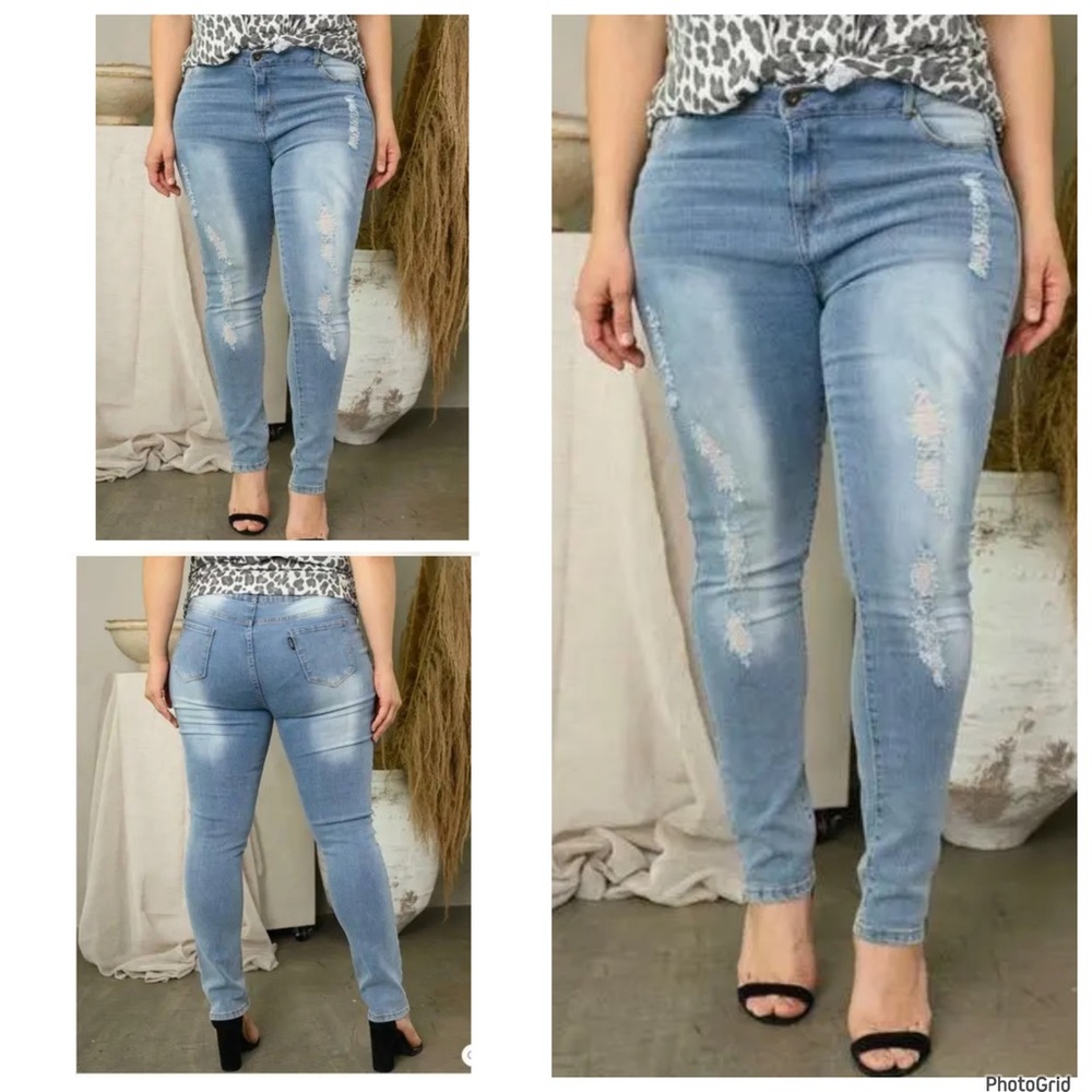 Fil Jeans 18 plus size blue destructed jean pants NWT